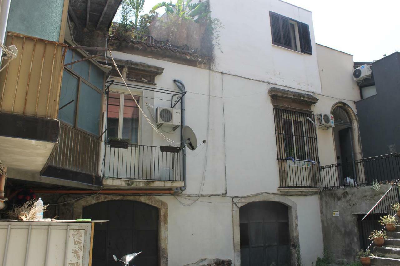 Gisira Appartment Catane Extérieur photo